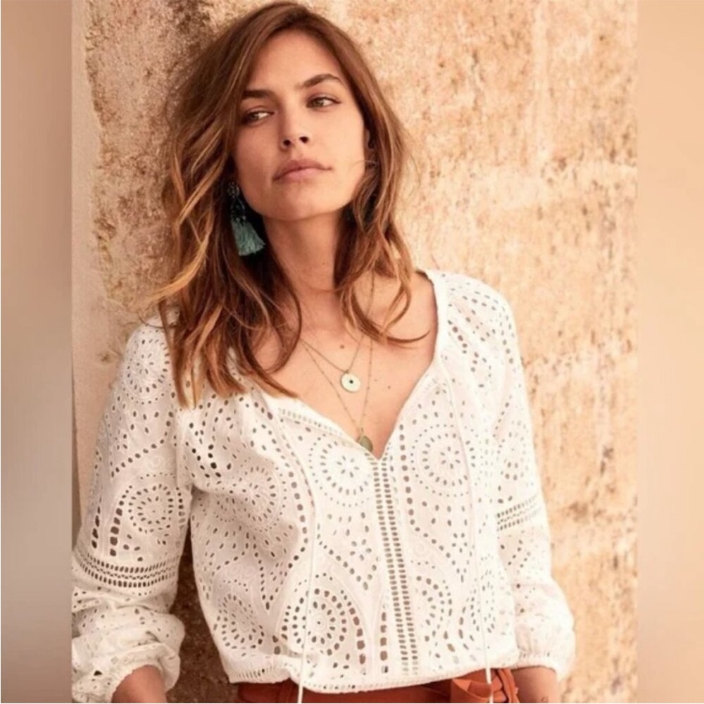 Sézane Ambra Blouse in White - Size
36/ US 4